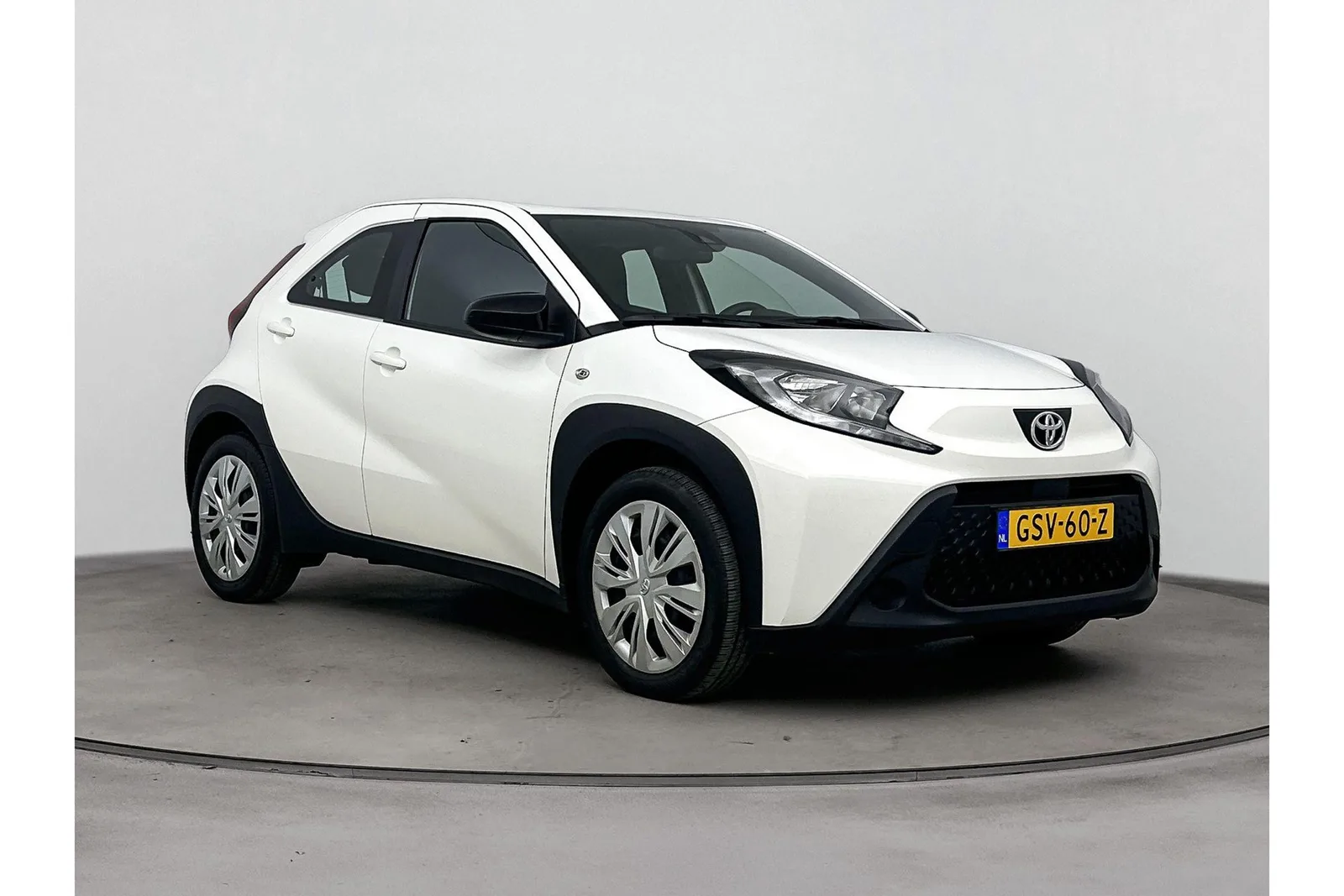 Toyota Aygo X (2024) — foto 1