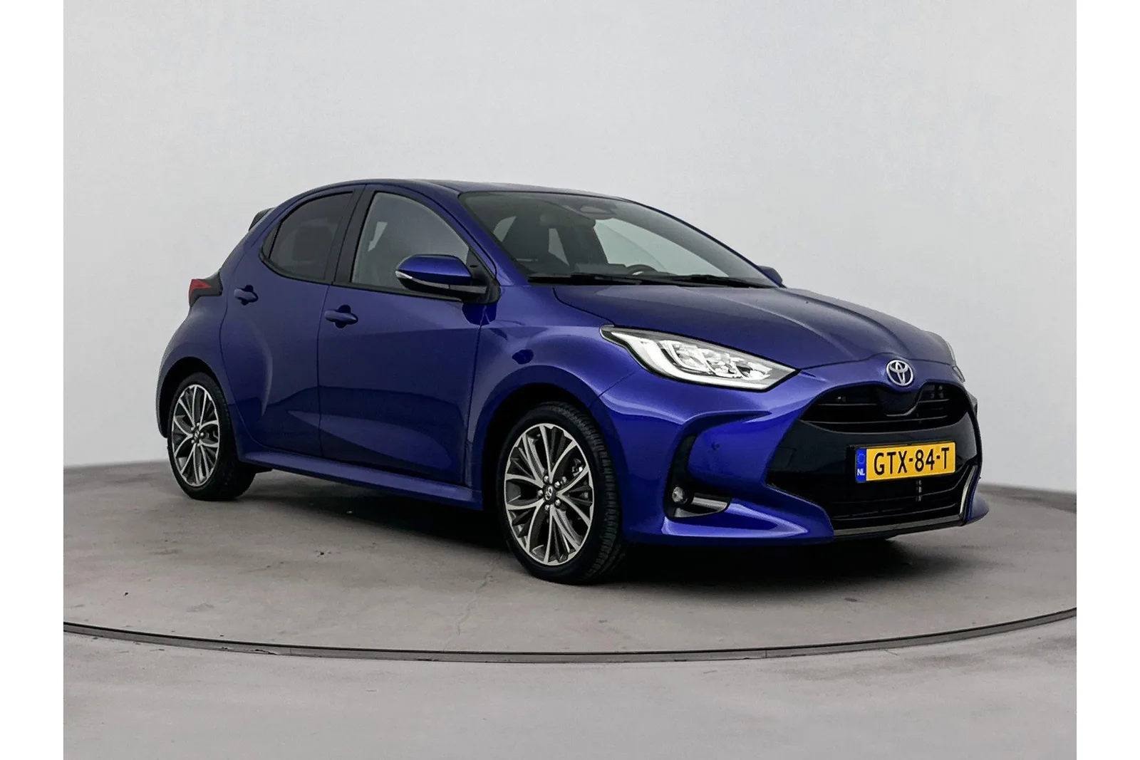 Toyota Yaris (2025) — foto 1