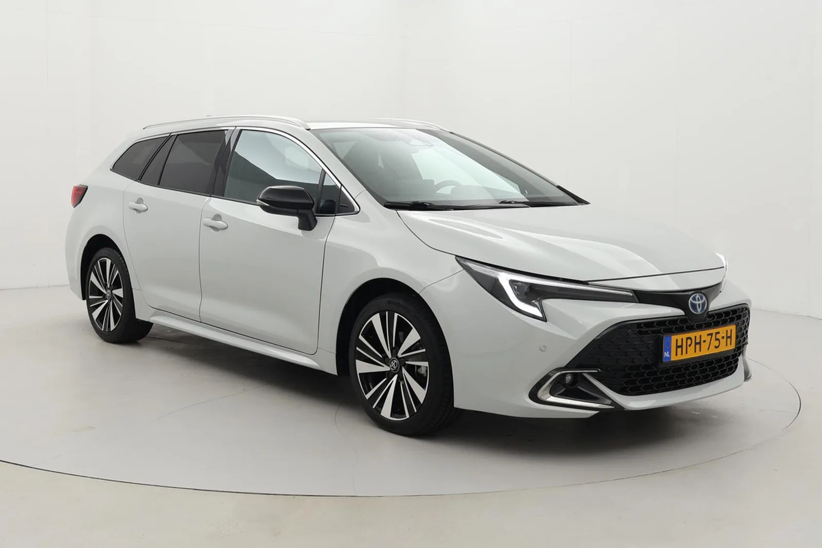 Toyota Corolla (2025) — foto 1
