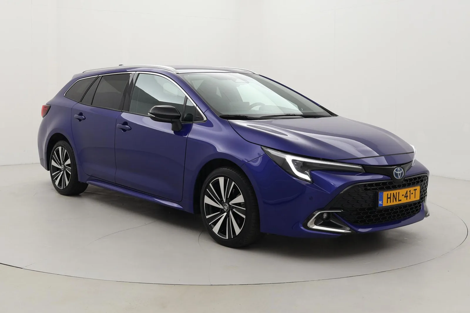 Toyota Corolla (2025) — foto 1