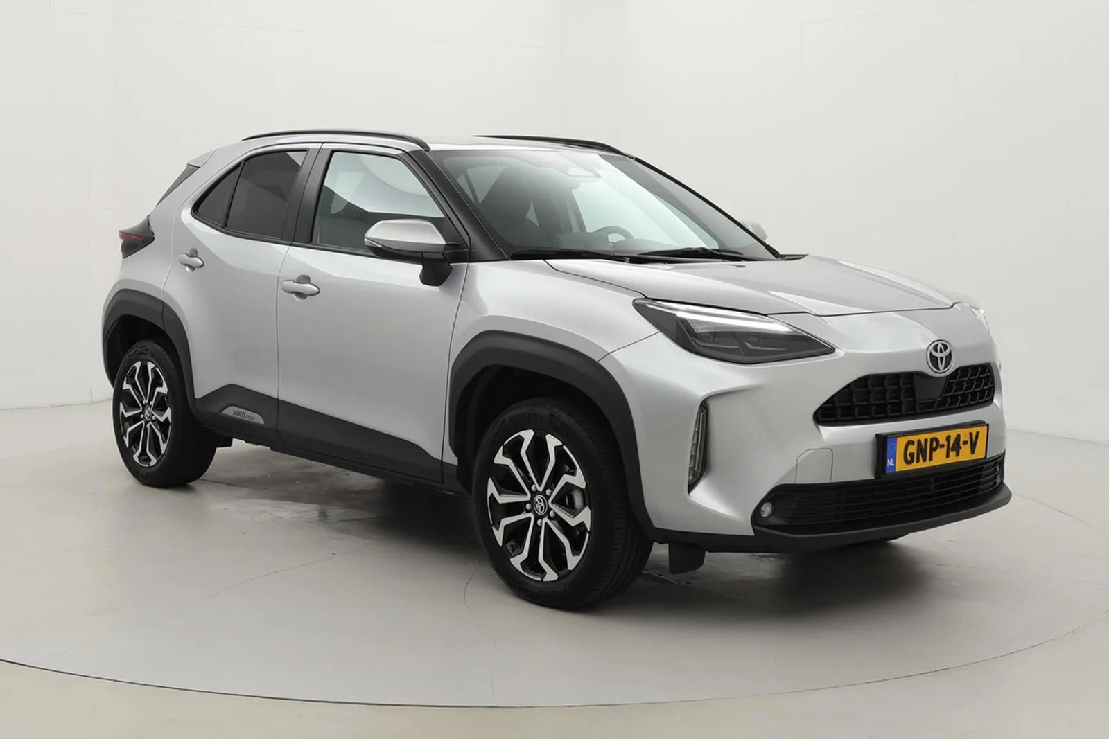 Toyota Yaris Cross (2024) — foto 1