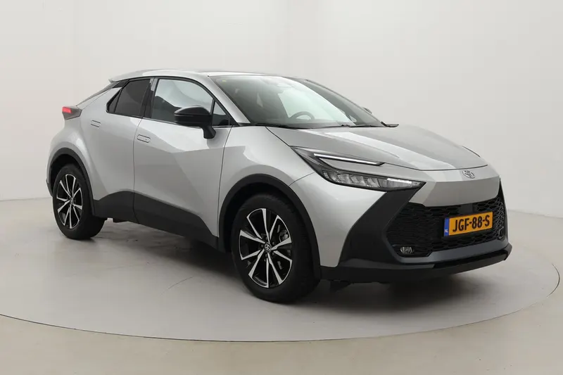 Toyota C-HR (2025)