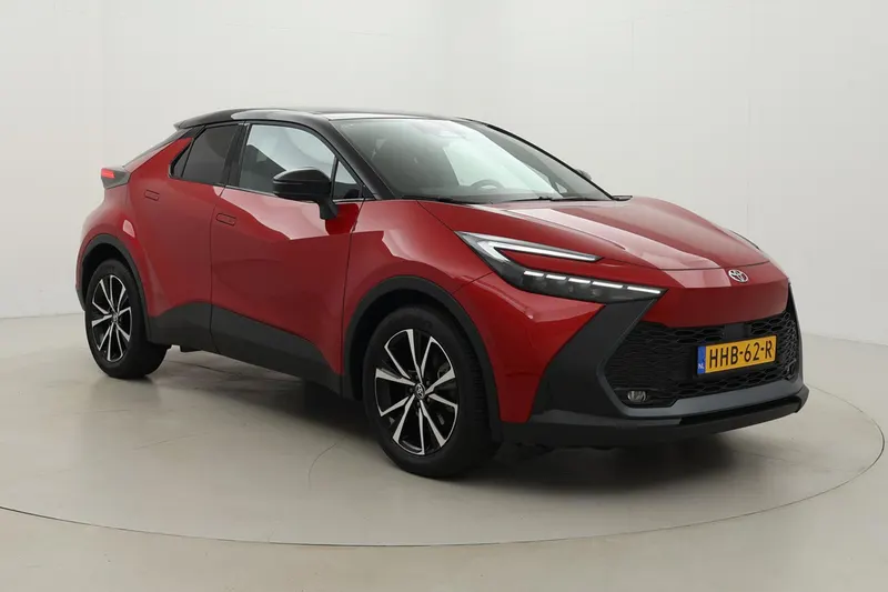 Toyota C-HR (2025)