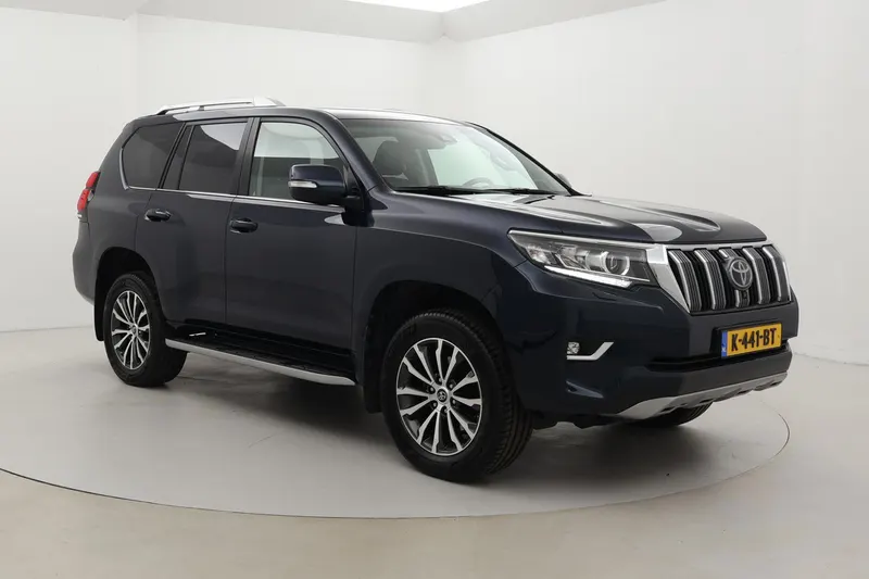 Toyota Land Cruiser (2019)