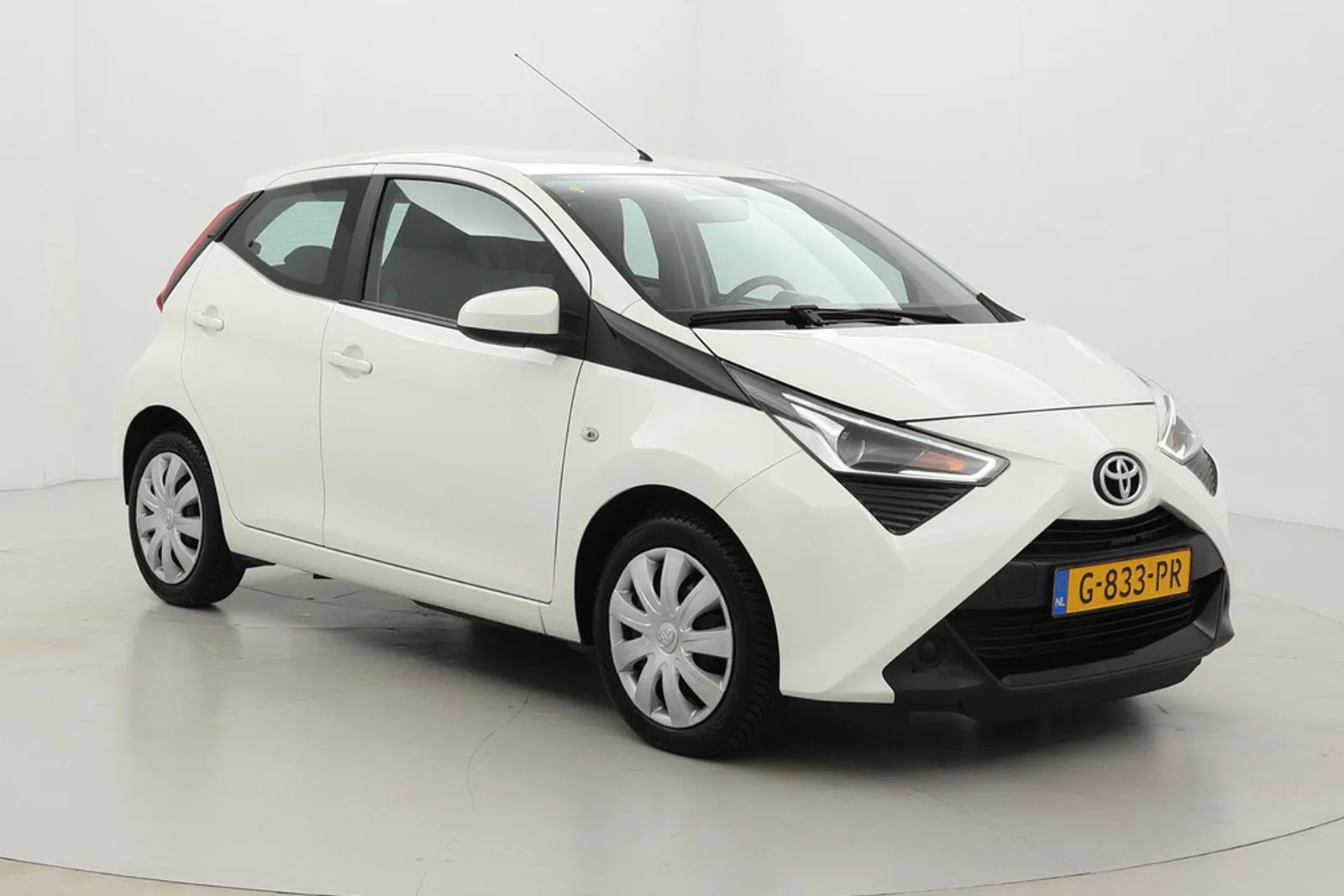 Toyota Aygo (2019) — foto 1