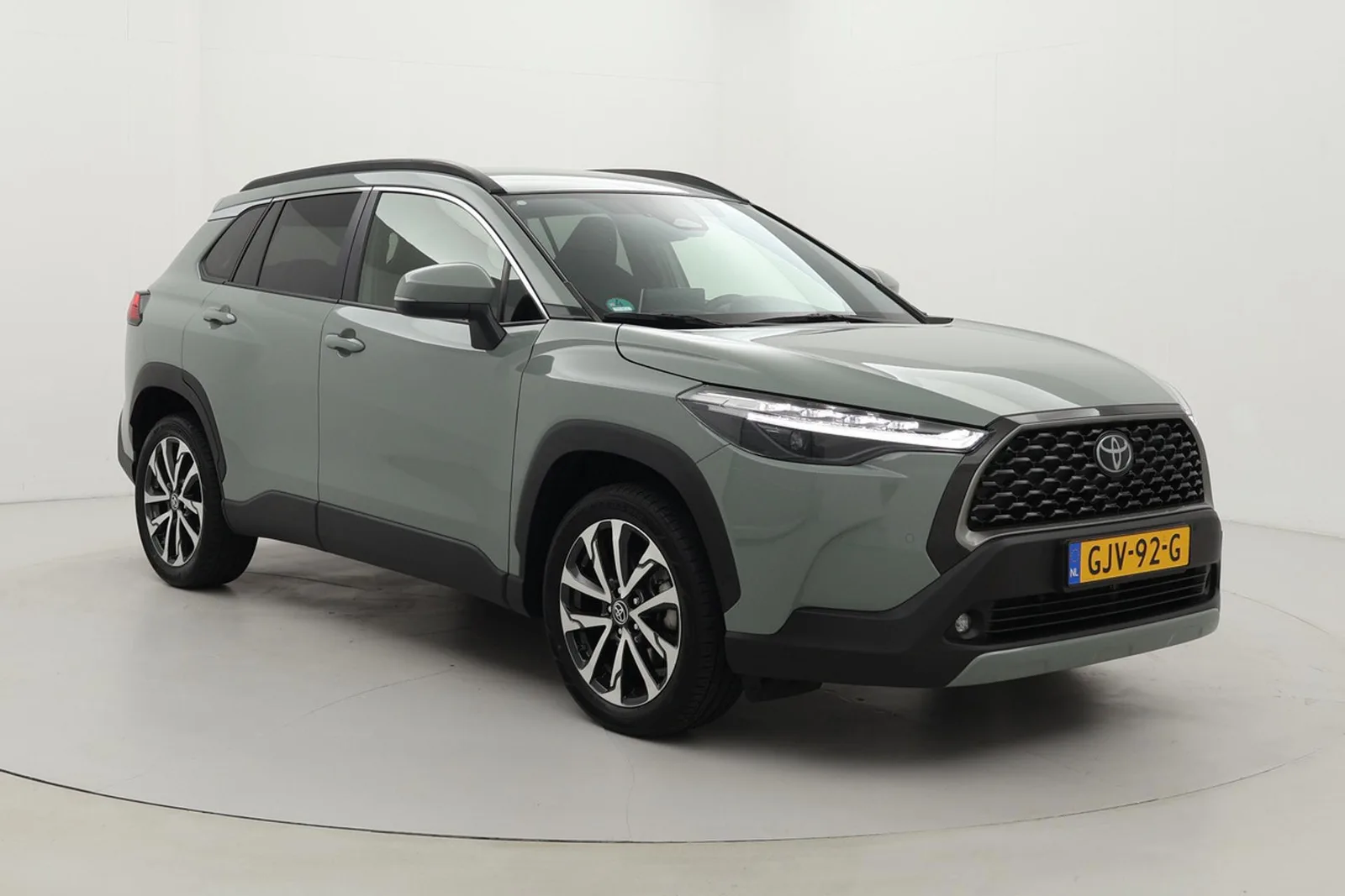 Toyota Corolla Cross (2024) — foto 1