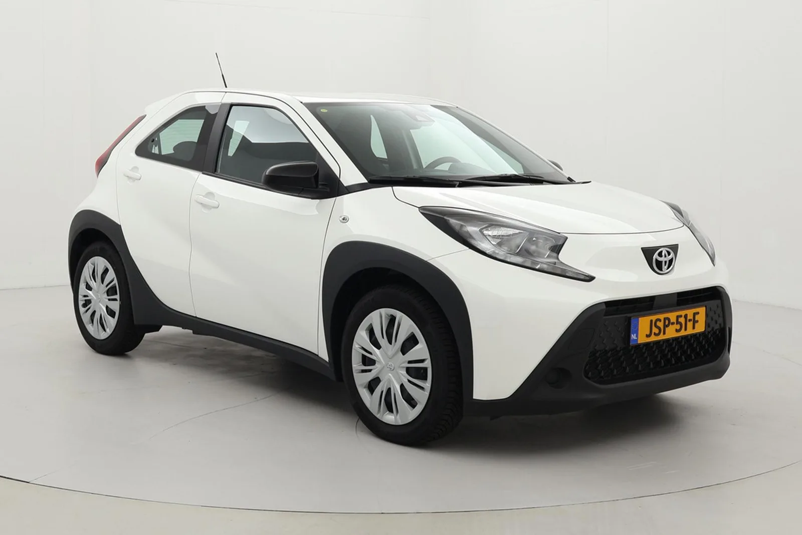 Toyota Aygo X (2025) — foto 1