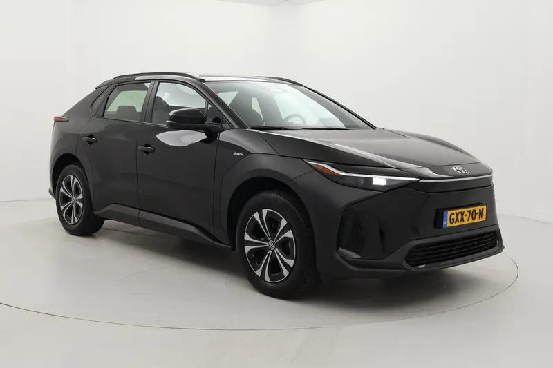 Toyota bZ4X (2024)