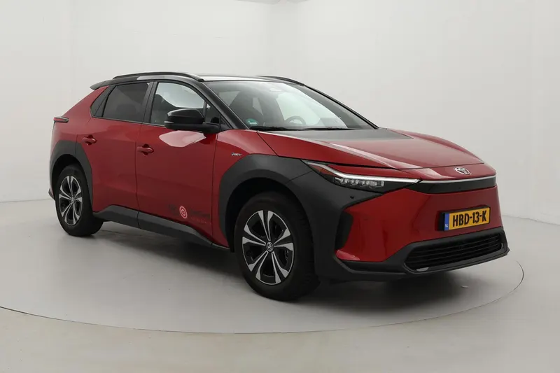 Toyota bZ4X (2024)