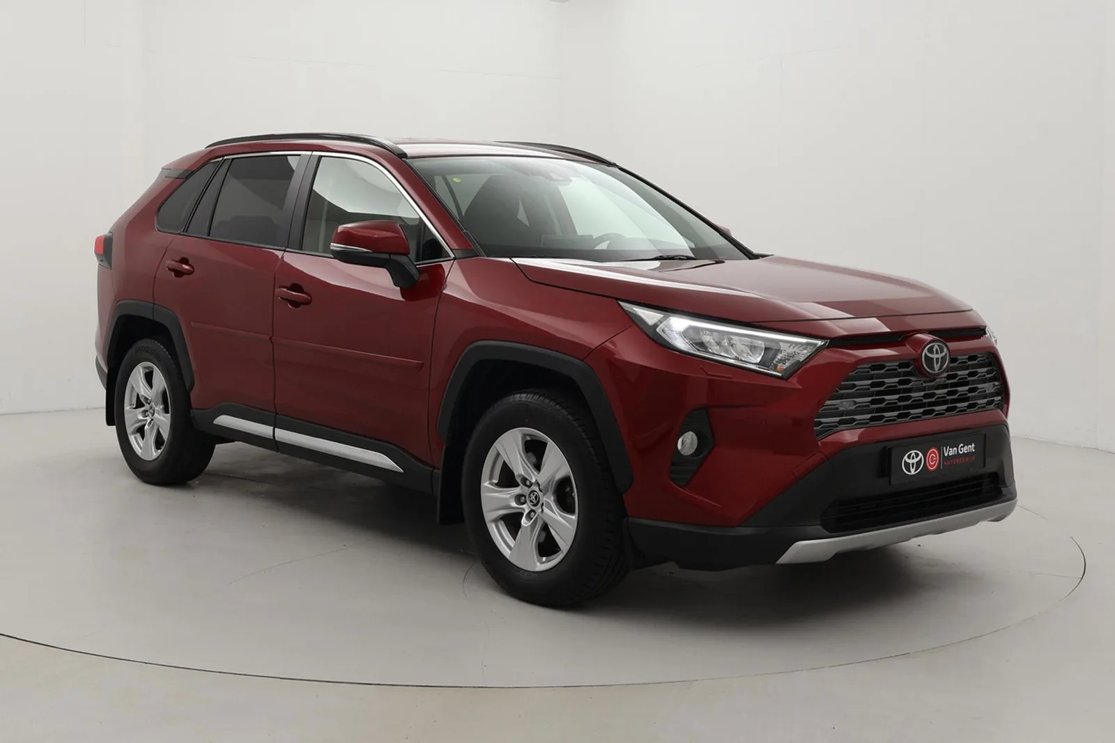 Toyota RAV4 (2019) — foto 1