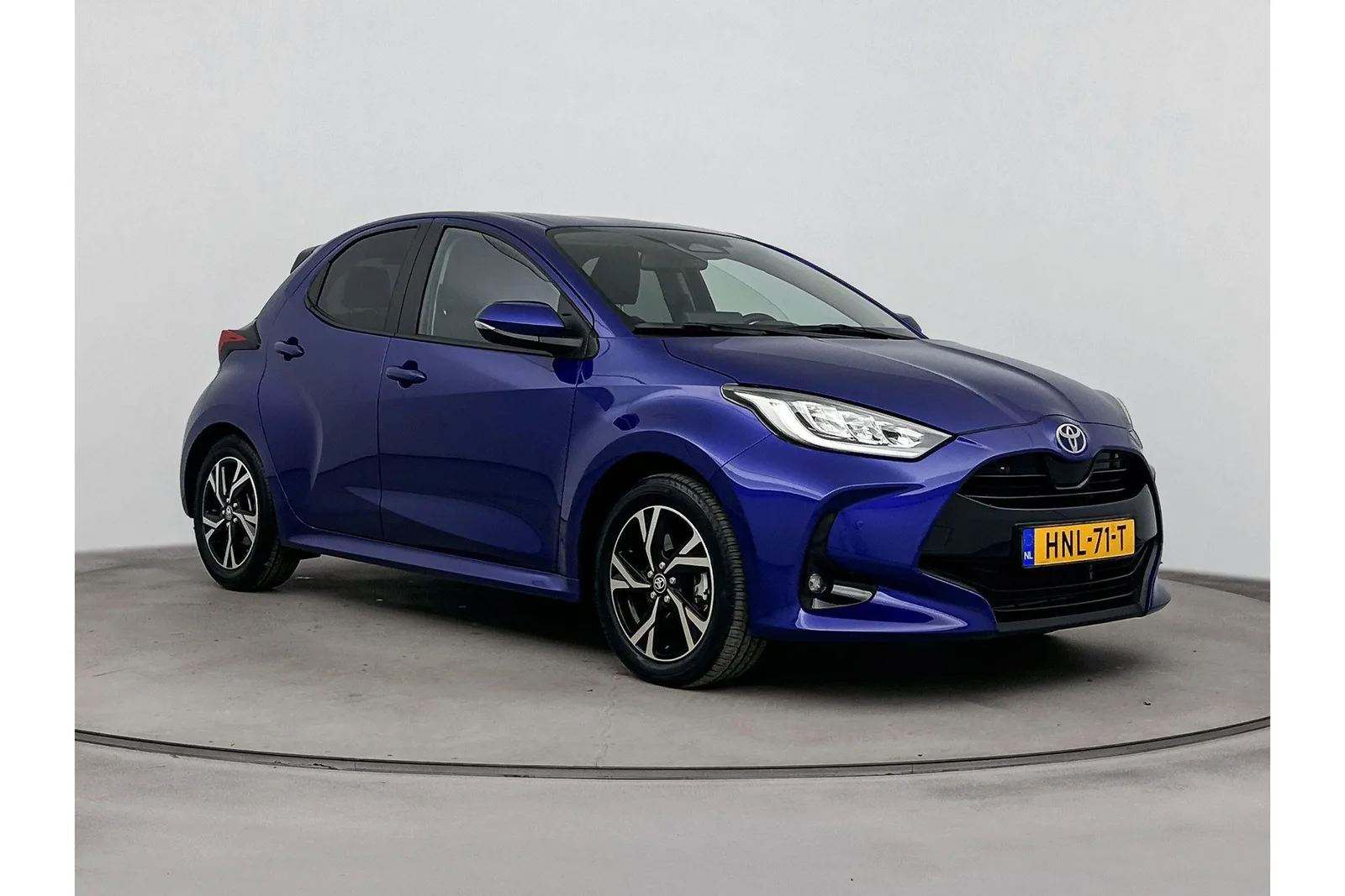 Toyota Yaris (2025) — foto 1