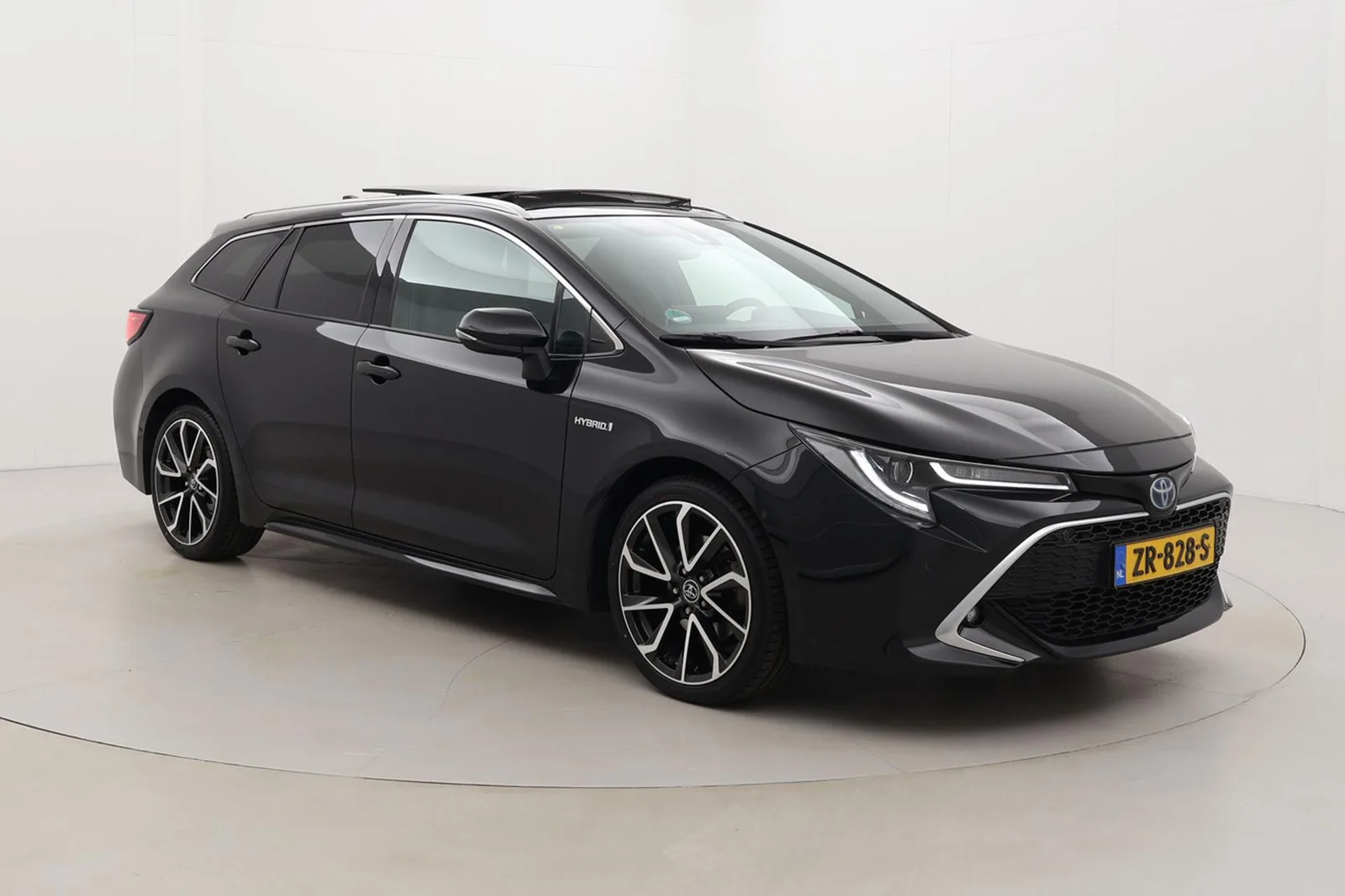 Toyota Corolla (2019) — foto 1