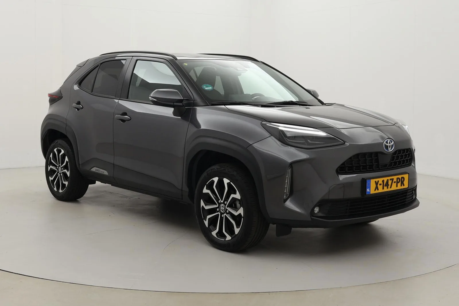 Toyota Yaris Cross (2024) — foto 1