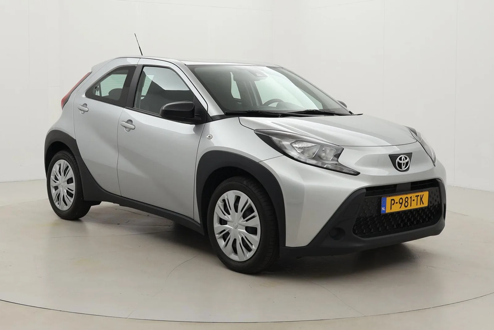 Toyota Aygo X (2022) — foto 1