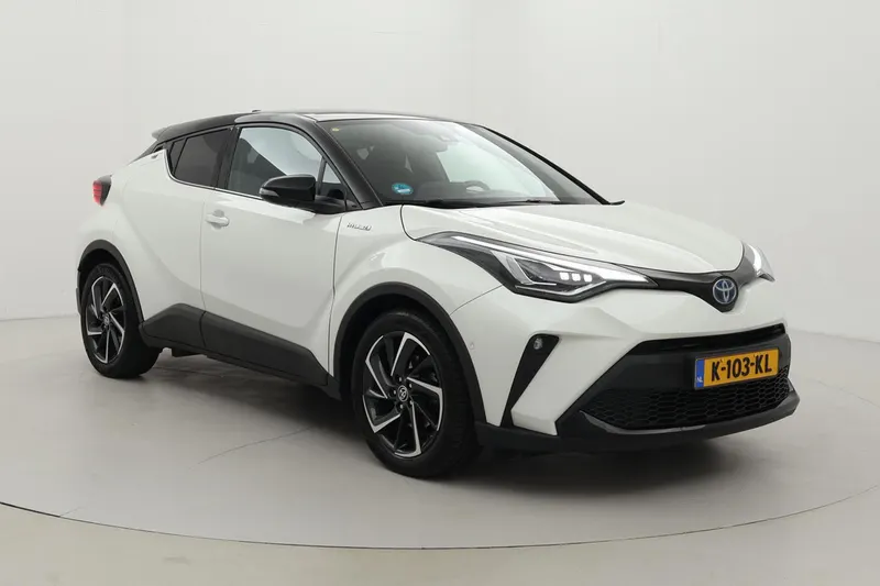 Toyota C-HR (2021)