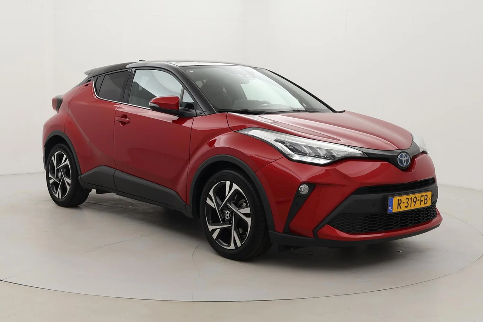 Toyota C-HR (2022) — foto 1