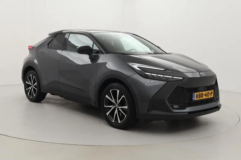 Toyota C-HR (2024)