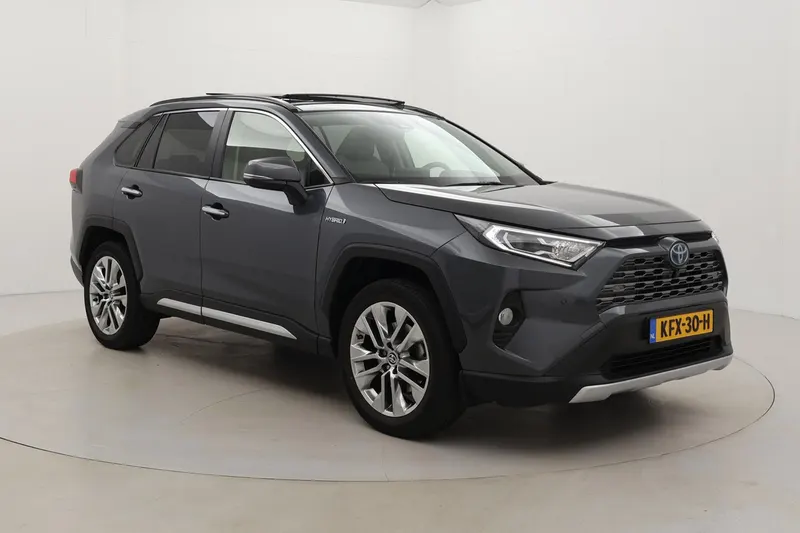 Toyota RAV4 (2021)