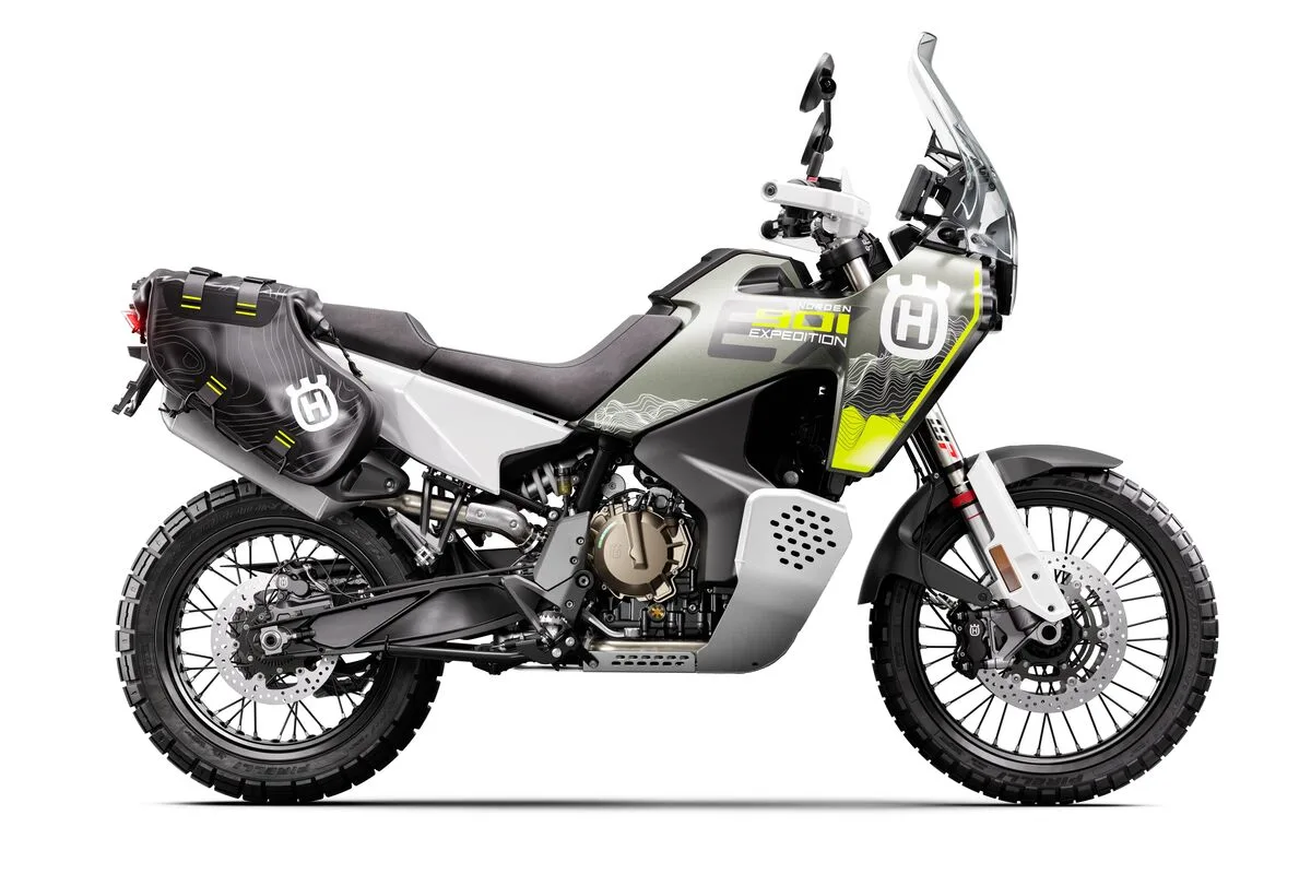 Husqvarna 901 (2026) — foto 1