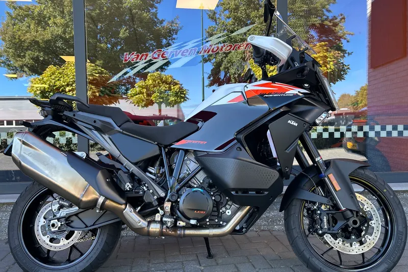 KTM 1390 Super Adventure S (2026)