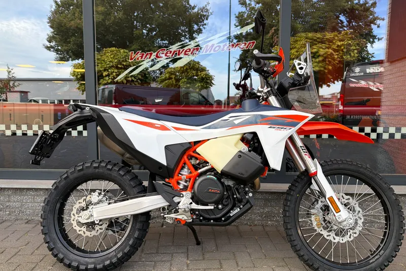 KTM 690 Rally (2027)