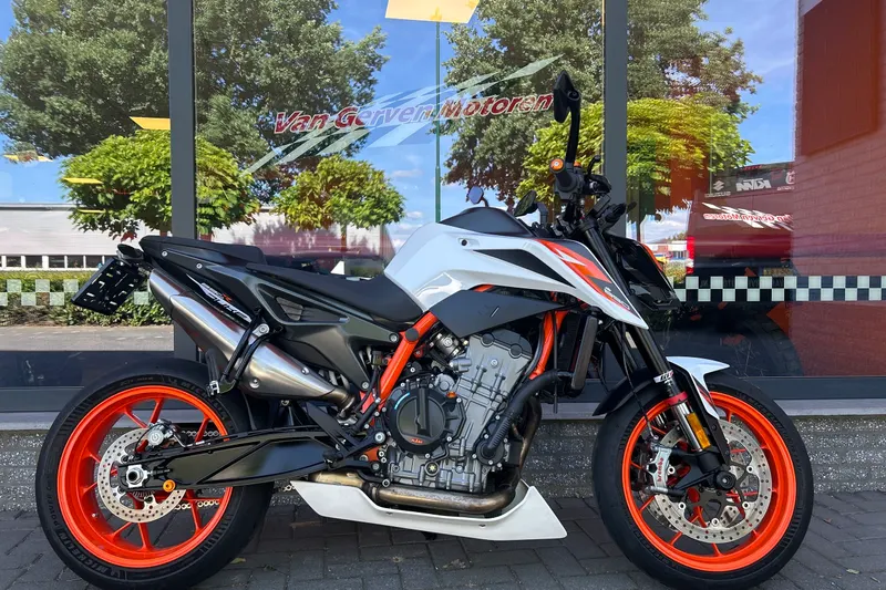 KTM 890 Duke (2020)