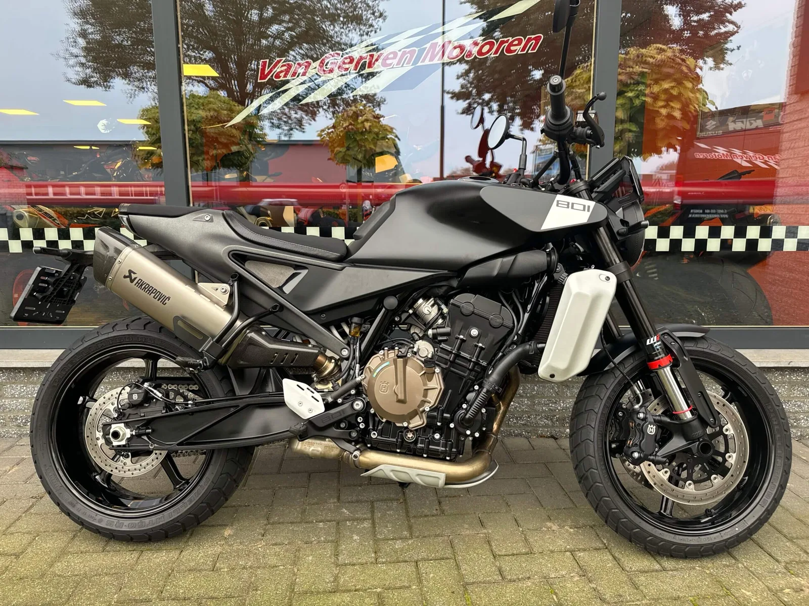 DS HUSQVARNA (2024) — foto 1