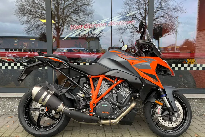DS KTM (2024)