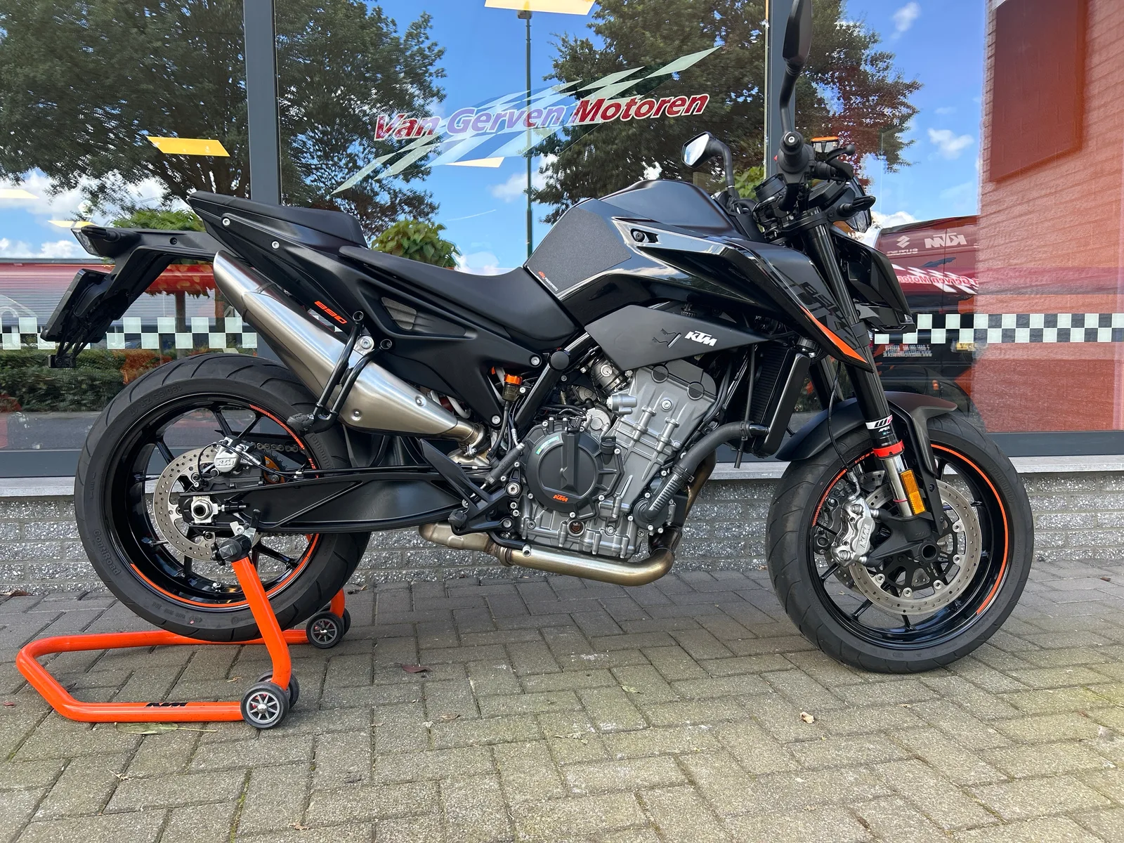 DS KTM (2021) — foto 1