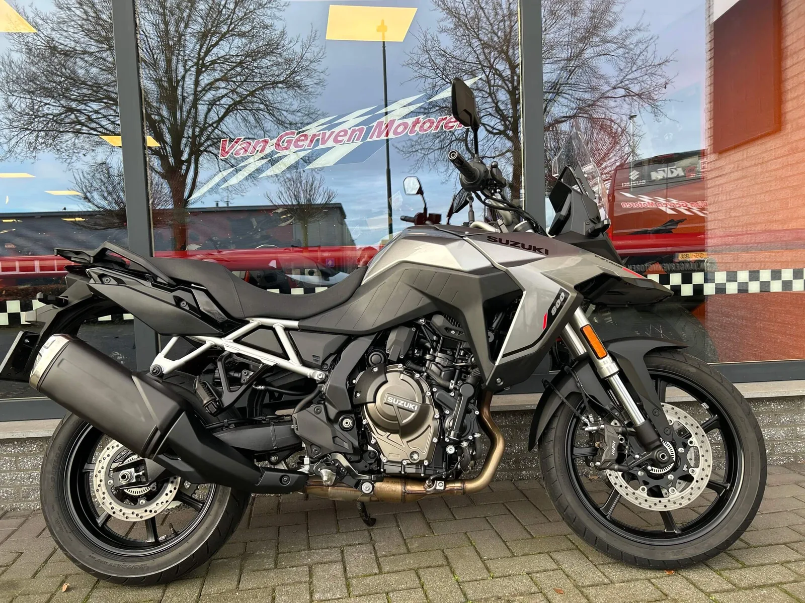 Suzuki V-Strom 800 (2025) — foto 1