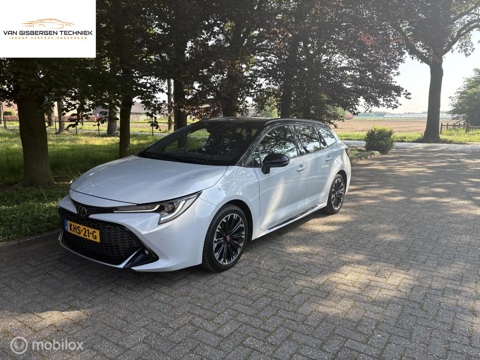 Toyota Corolla (2022) — foto 1