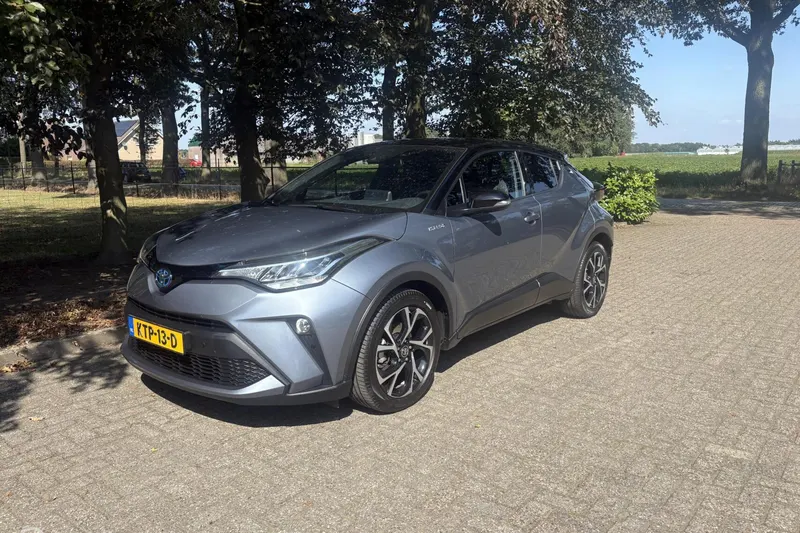 Toyota C-HR (2020)