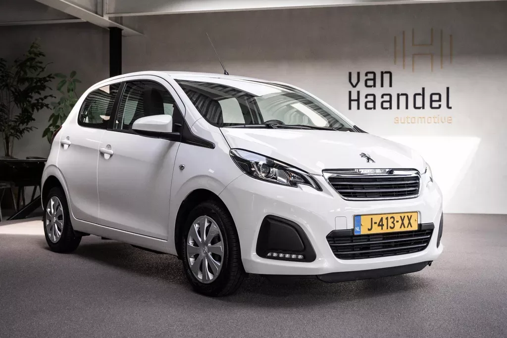 Peugeot 108 (2021) — foto 1