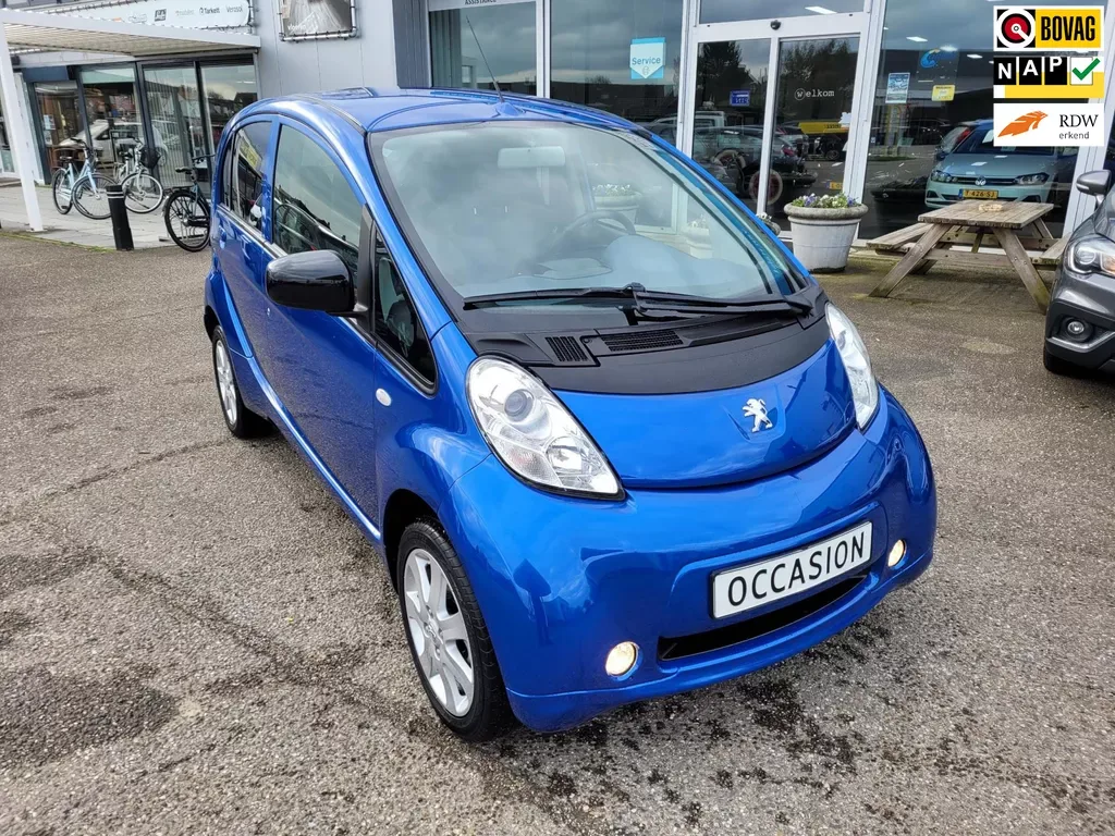 Peugeot iOn (2018) — foto 1