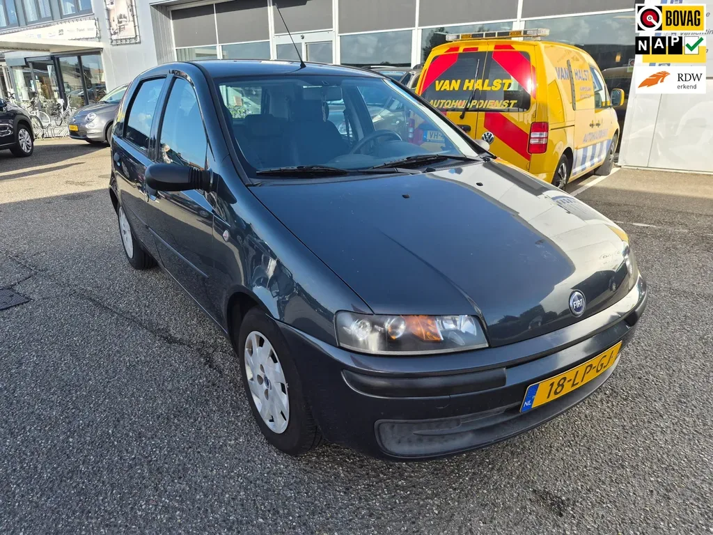 Fiat Punto (2003) — foto 1