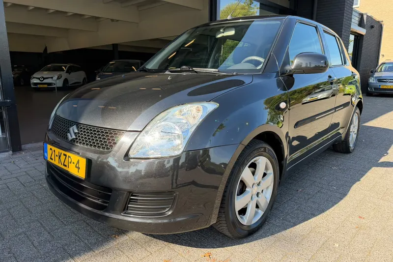 Suzuki Swift (2010)