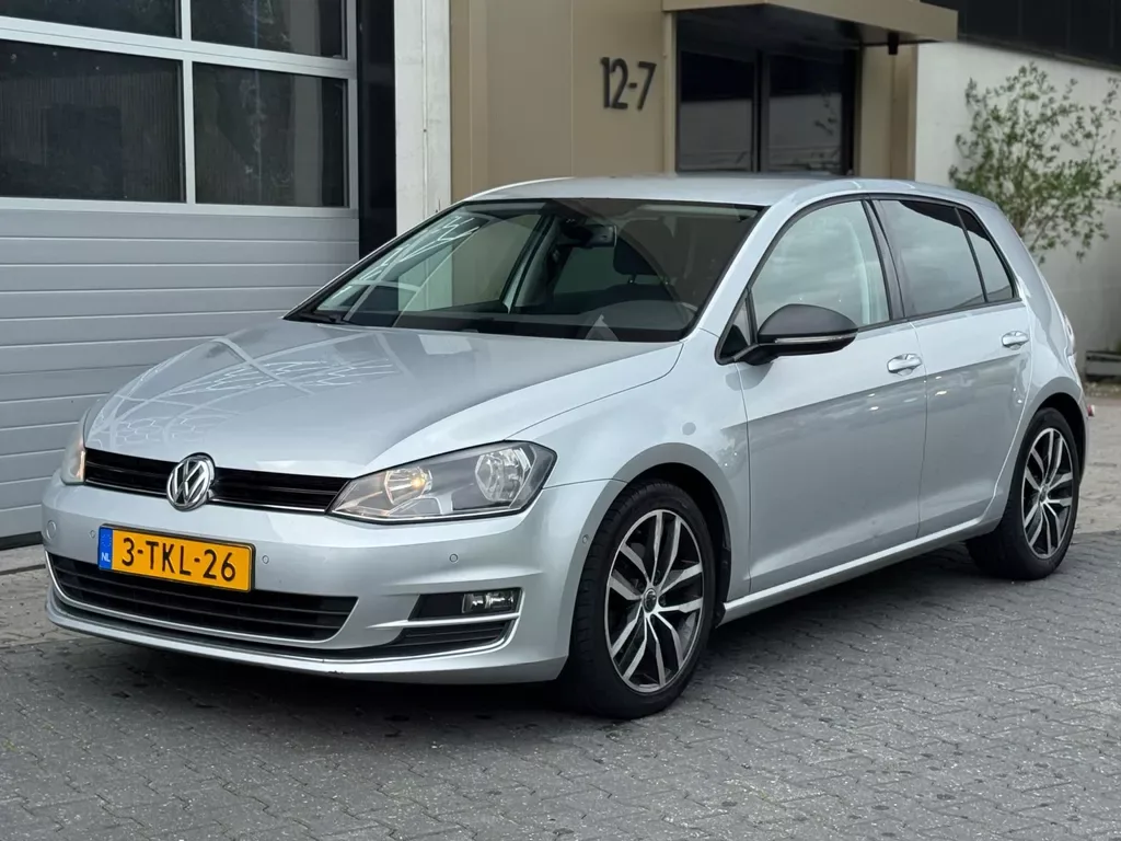 Volkswagen Golf (2014) — foto 1