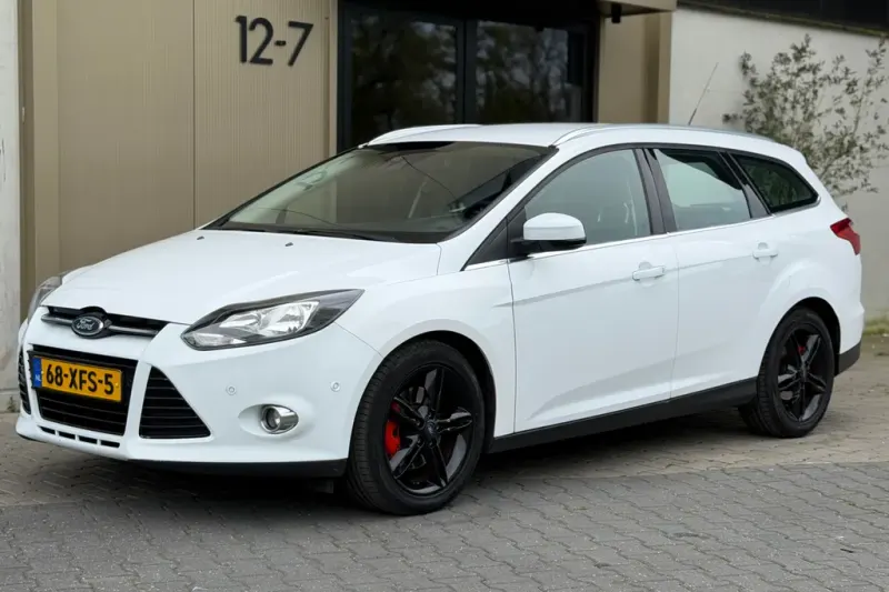 Ford Focus (2012)