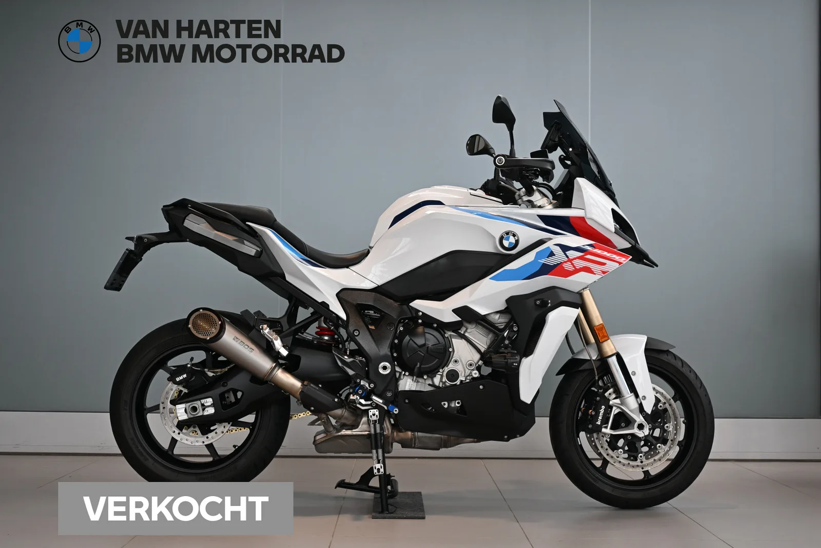 BMW S 1000 XR (2023) — foto 1
