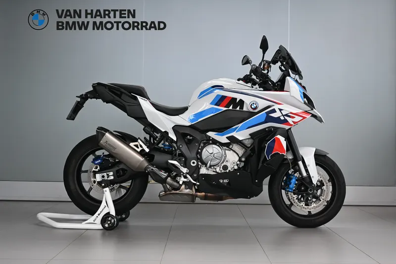 BMW M 1000 XR (2024)