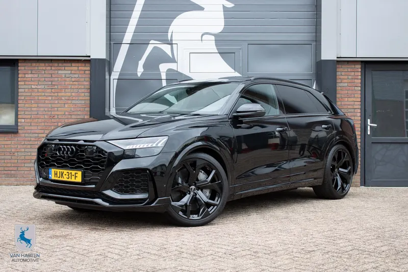 Audi Q8 (2024)