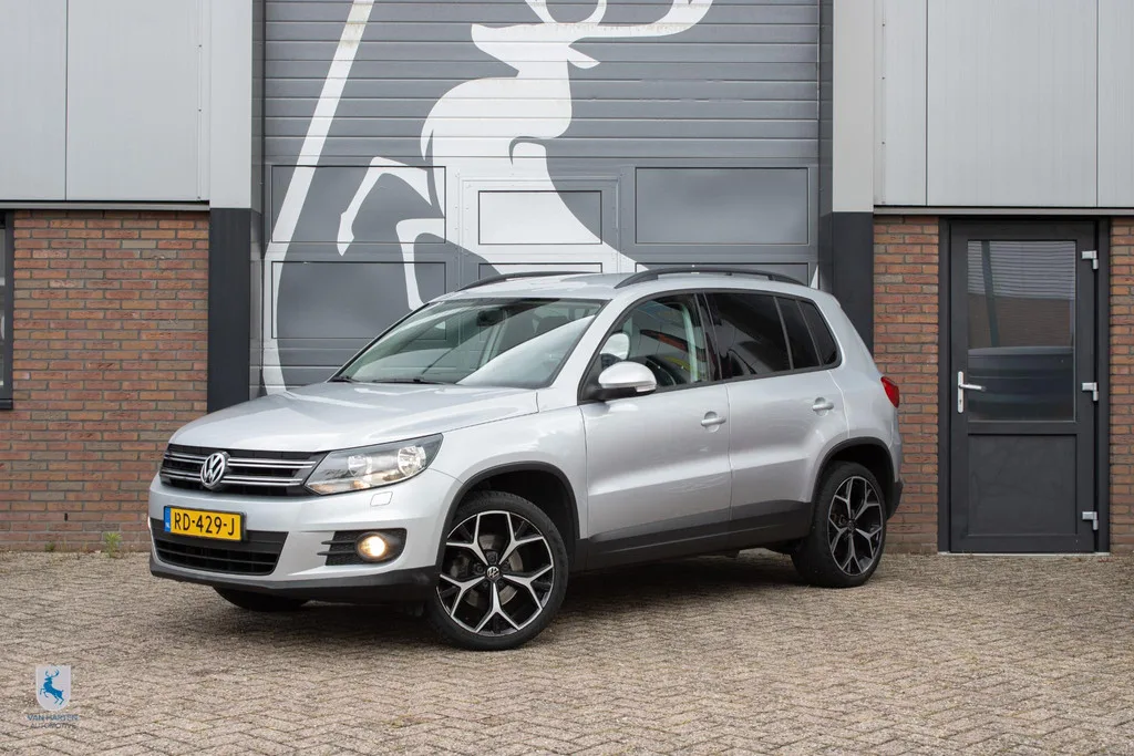 Volkswagen Tiguan (2012) — foto 1