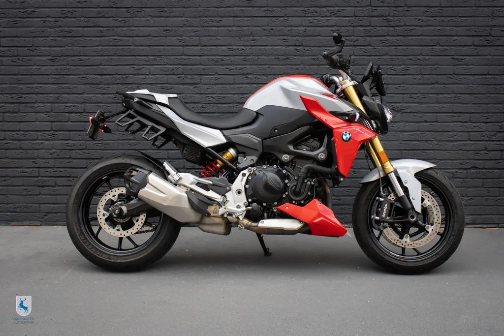 BMW F 900 R (2020) — foto 1
