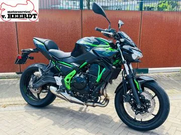 Kawasaki Z650 (2025) — foto 1