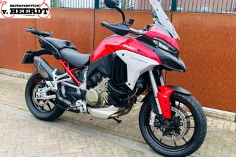 Ducati Multistrada V4S (2022)