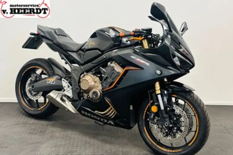 Honda CBR650R (2020)