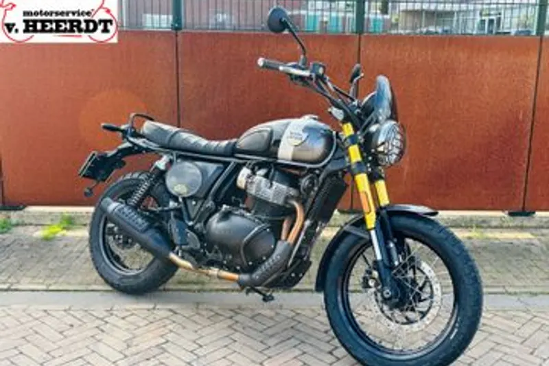 Royal Enfield Bear 650 (2025)