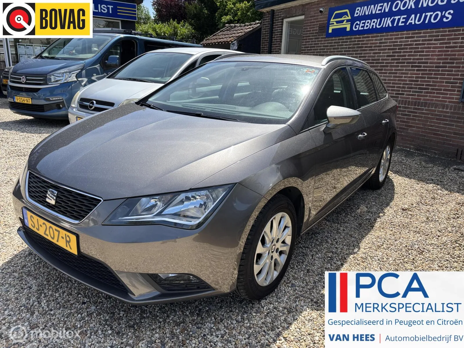SEAT Leon (2015) — foto 1