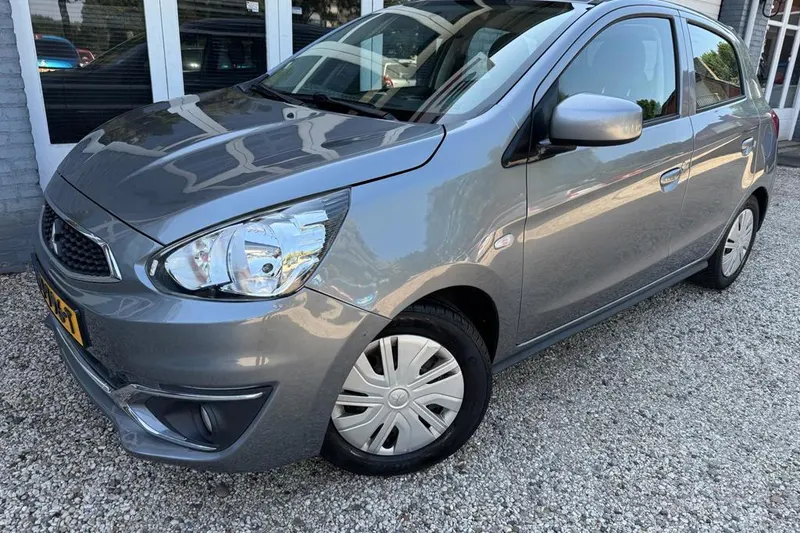 Mitsubishi Space Star (2017)