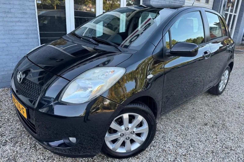 Toyota Yaris (2008)